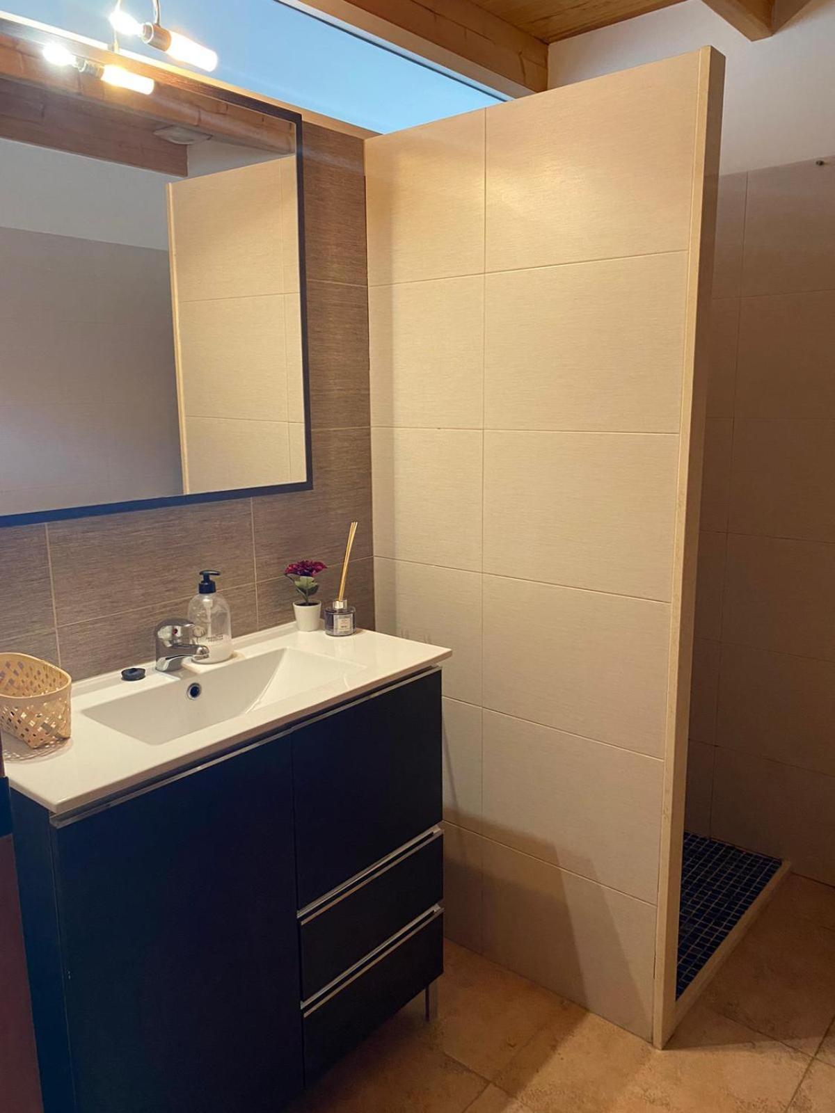 Hostal Espai Mediterrani Puebla de Vallbona Ngoại thất bức ảnh